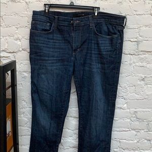 Joe’s Jeans “Brixton” Fit Jeans 38x29